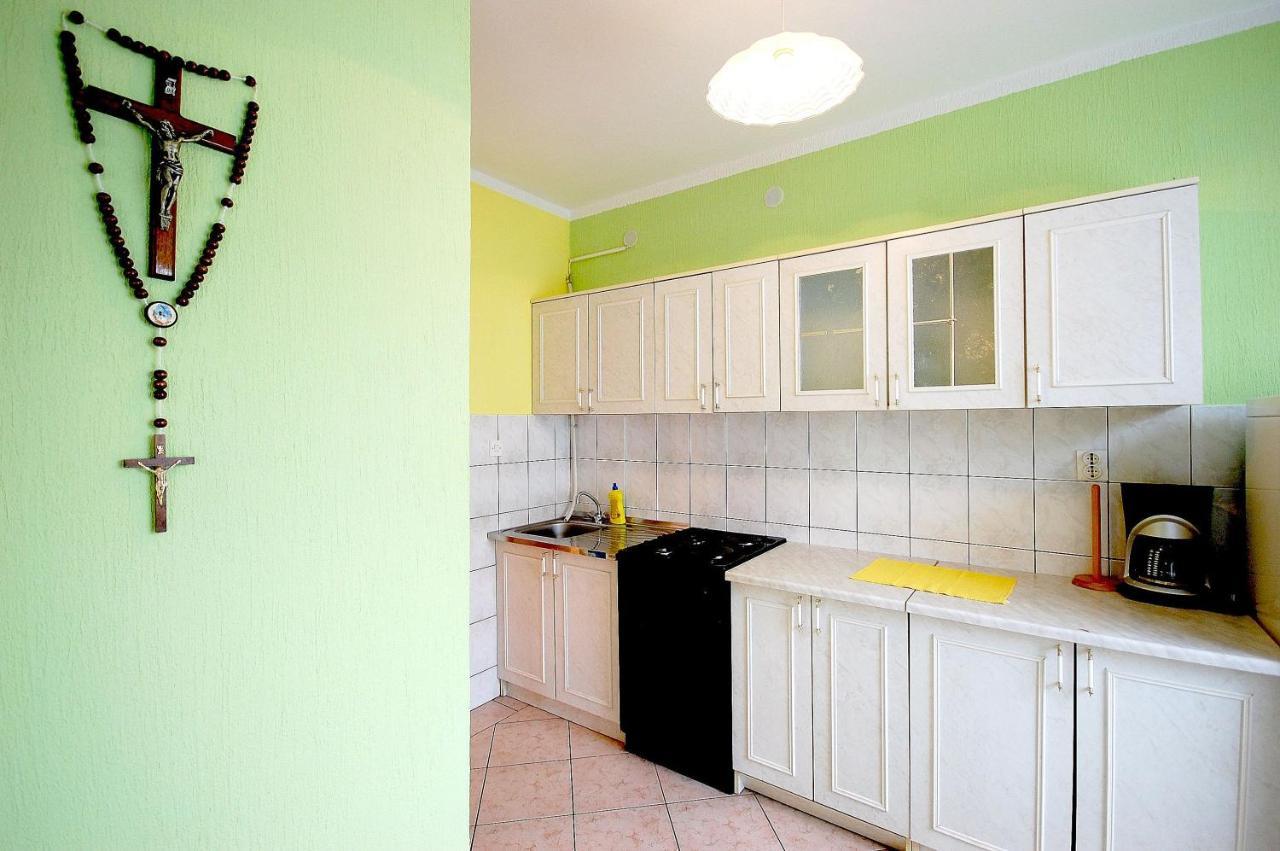 Apartment Ivan By El-Pi Tours Malinska Exterior foto